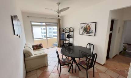 MARAVILHOSO APARTAMENTO DE 2 DORMITÓRIOS NO CENTRO DE FLORIANÓPOLIS