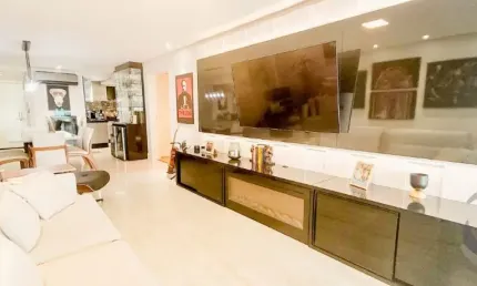 Apartamento com 3 quartos à venda na Rua João Carvalho, 143, Agronômica, Florianópolis