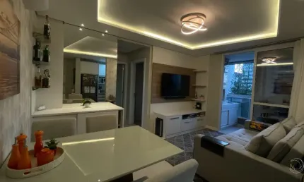 MARAVILHOSO APARTAMENTO DE 2 DORMITÓRIOS NA TRINDADE