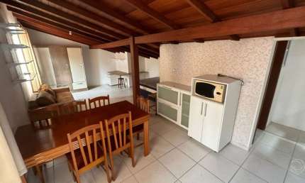 LINDA CASA RESIDENCIAL DE 7 DORMITÓRIOS NO SACO DOS LIMÕES