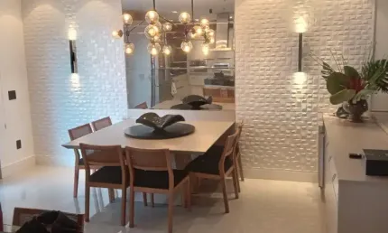 LINDA CASA RESIDENCIAL DE 4 DORMITÓRIOS NO SACO DOS LIMÕES