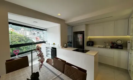 Ótimo apartamento de 2 dormitórios no saco dos limões