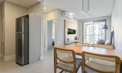 Ótimo apartamento de 1 dormitório no córrego grande