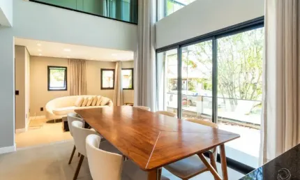 LINDA CASA RESIDENCIAL DE 3 DORMITÓRIOS EM SANTO ANTÔNIO DE LISBOA