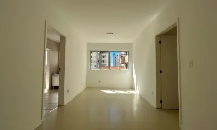 Lindo apartamento de 3 dormitórios no centro de florianópolis