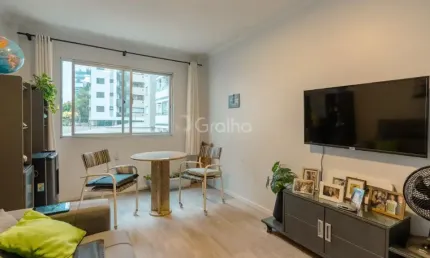 Excelente apartamento de 2 doritórios no centro de florianópolis