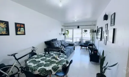 LINDO APARTAMENTO DE 3 DORMITÓRIOS NO CENTRO DE FLORIANÓPOLIS