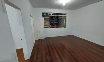 Excelente casa de 4 dormitórios no centro de florianópolis