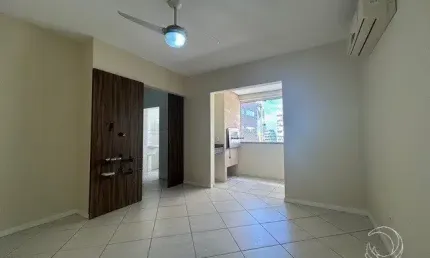 Ótimo apartamento de 3 dormitórios no centro de florianópolis