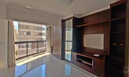 ÓTIMO APARTAMENTO DE 4 DORMITÓRIOS NO CENTRO DE FLORIANÓPOLIS