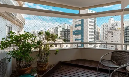 Ótimo apartamento de 4 dormitórios no centro de florianópolis