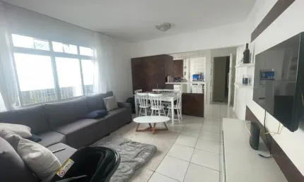 ÓTIMO APARTAMENTO DE 3 DORMITÓRIOS NO CENTRO DE FLORIANÓPOLIS