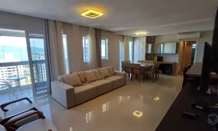 Ótimo apartamento de 3 dormitórios no centro de florianópolis