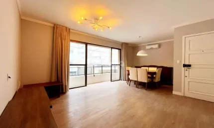 LINDO APARTAMENTO DE 3 DORMITÓRIOS NO CENTRO DE FLORIANÓPOLIS