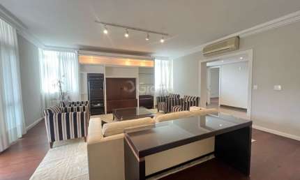 APARTAMENTO DE 4 DORMITÓRIOS  SENDO 2 SUÍTES NO CENTRO DE FLORIANÓPOLIS