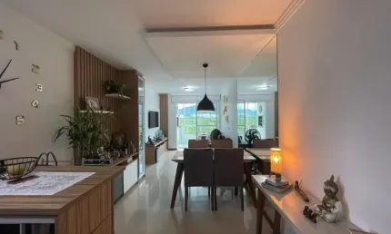 Apartamento com 2 quartos no bairro Trindade, Florianópolis.
