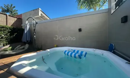 Maravilhosa casa de 149m² com 3 suítes no bairro córrego grande