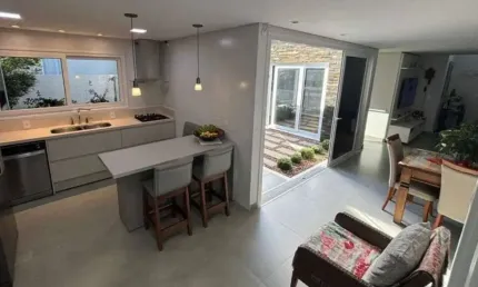 Ótima casa com 3 quartos em condomínio fechado  rio tavares