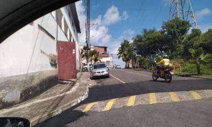 2/4 suite 68m2 150.000,00 cond fechado casa primeiro subsolo