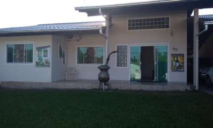 Casa com 4 quartos à venda no Carijós, Indaial 