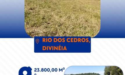 Terreno à venda na Rua Doutor Jorge Lacerda, Divinéia, Rio dos Cedros