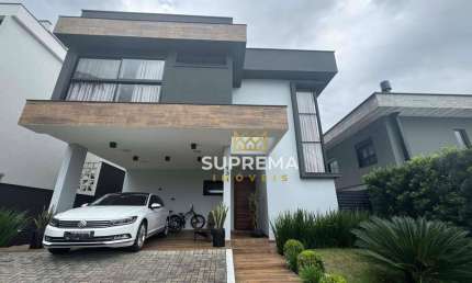 Casa com 4 dormitórios à venda, 236 m² por R$ 2.390.000,00 - Vila Nova - Joinville/SC