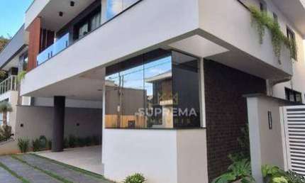 Casa mobiliada em condomínio com 3 suítes à venda, 246 m² por R$ 2.750.000 - Vila Nova - Joinville/SC