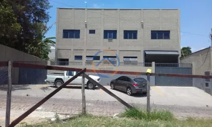 Barracão / Galpão / Depósito à venda no Jardim São João, Salto 