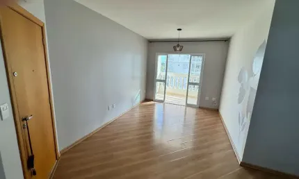 Apartamento, 3 Dormitórios ( 1 Suíte), 2 vagas, Mediterrâneo, 120m², Sjc.