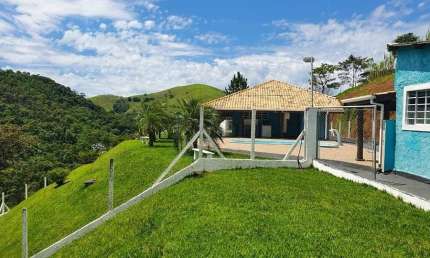 Sitio com 2 alqueires, Casa de 3 Dormitórios, Monteiro Lobato.
