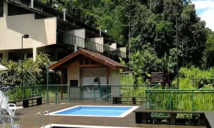 Casa Sobrado, 4 dormitórios (3 suítes), 3 vagas. Juquehy, São Sebastião, SP.