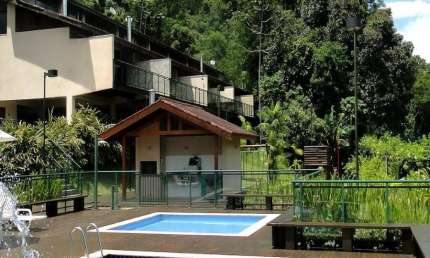Casa Sobrado, 4 dormitórios (3 suítes), 3 vagas. Juquehy, São Sebastião, SP.