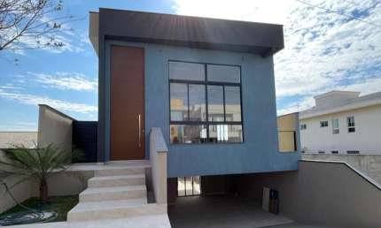 Casa 3 dormitórios ( 1 suíte), 2 vagas, Golden Park, Jacareí.