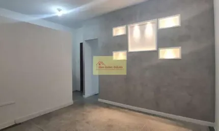 Excelente sala comercial - local movimentado - ideal para escritórios - banheiro