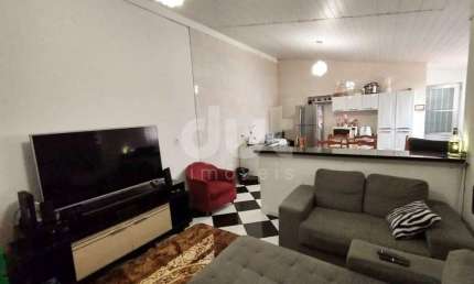 Casa com 3 quartos à venda na Rua Arthur Biancalana Filho, 210, Capela, Vinhedo, 187 m2 por R$ 607.000