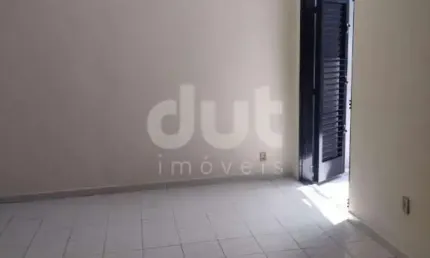 Casa com 3 quartos à venda na Rua Hermano Ribeiro da Silva, 233, Jardim Eulina, Campinas, 185 m2 por R$ 636.000