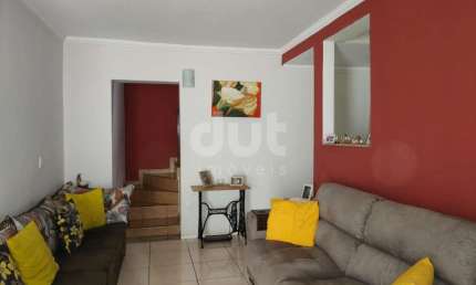 Casa com 3 quartos à venda na Alameda Carlos de Carvalho Vieira Braga, 541, Jardim das Vitórias Régias, Valinhos, 226 m2 por R$ 790.000