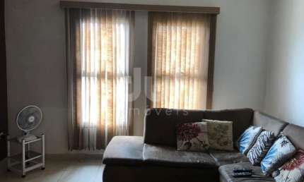 Casa com 3 quartos à venda na Rua Salvador Orsini, 13, Loteamento Residencial Água Nova, Valinhos, 190 m2 por R$ 689.000