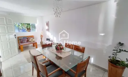 Casa em condomínio fechado com 3 quartos à venda na Avenida Vice-Prefeito Anésio Capovilla, 688, Condomínio Tabatinga, Valinhos, 255 m2 por R$ 800.000