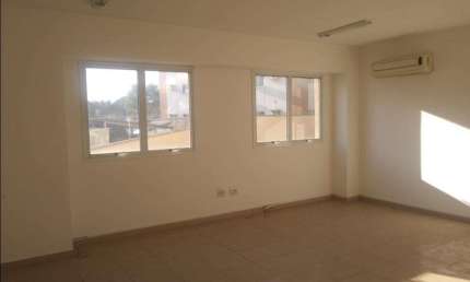 Sala comercial para alugar na Rua Doutor Antônio Álvares Lobo, 660, Botafogo, Campinas, 40 m2 por R$ 1.200