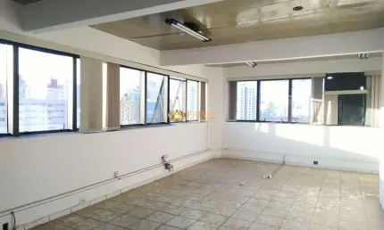 Sala comercial para alugar na Rua Sebastião de Souza, 205, Centro, Campinas, 60 m2 por R$ 1.200