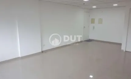 Sala comercial à venda na Avenida Orosimbo Maia, 430, Centro, Campinas, 40 m2 por R$ 250.000