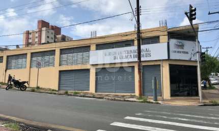Sala comercial à venda na Avenida Independência, 251, Vila Olivo, Valinhos, 702 m2 por R$ 2.500.000