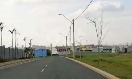 Terreno comercial à venda na Avenida Prefeito José Lozano Araújo, 910, Jardim Ypê, Paulínia por R$ 1.272.000