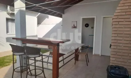 Casa em condomínio fechado com 3 quartos à venda na Avenida José Puccinelli, 130, Campos do Conde I, Paulínia, 180 m2 por R$ 900.000