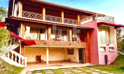 Chácara / sítio com 6 quartos à venda na Alameda das Paineiras, 35, Parque da Fazenda, Itatiba, 550 m2 por R$ 1.800.000