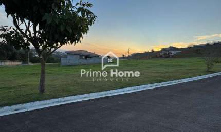 Terreno em condomínio fechado à venda no Condominio Villagio Piu Verde, Itatiba  por R$ 250.000