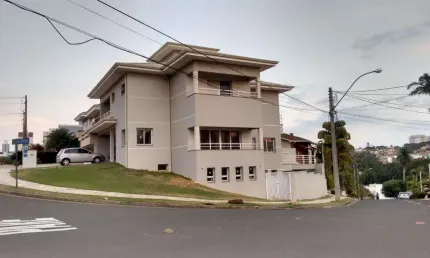 Casa em condomínio fechado com 3 quartos para alugar na Vila Marieta, Campinas , 382 m2 por R$ 10.000