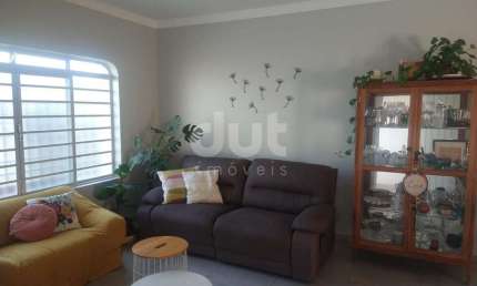 Casa com 6 quartos à venda na Rua Onze de Agosto, 8, Santa Cecília, Paulínia, 265 m2 por R$ 1.500.000