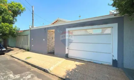 Casa a Venda no Bairro Hilda Mandarino (100m do Rondon Loja 4)